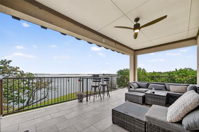 500 Waters Edge Drive 324, Lake Dallas, TX 75065