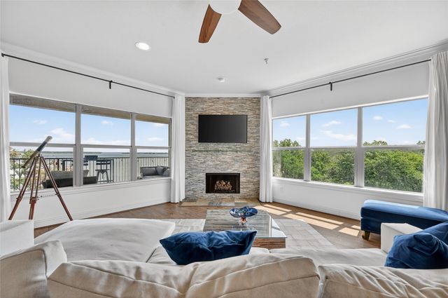 500 Waters Edge Drive 324, Lake Dallas, TX 75065