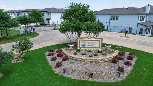 500 Waters Edge Drive 324, Lake Dallas, TX 75065