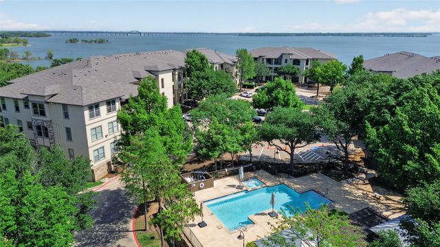 500 Waters Edge Drive 324, Lake Dallas, TX 75065