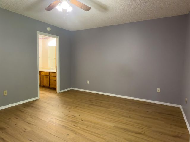 8 Spring River Lane, Cherokee Village, AR 72529