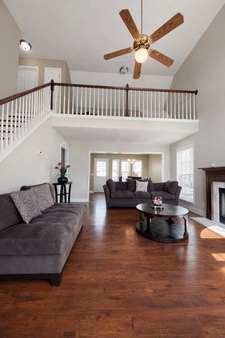 121 Firelight Ct, Antioch, TN 37013