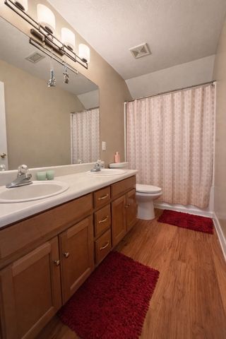 121 Firelight Ct, Antioch, TN 37013