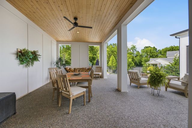 848 W Hillwood Dr, Nashville, TN 37205