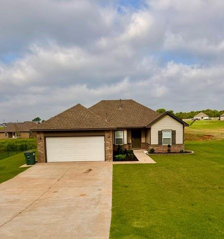 4509 Smoke Stack Road, Guthrie, OK 73044