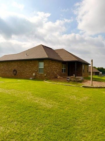 4509 Smoke Stack Road, Guthrie, OK 73044
