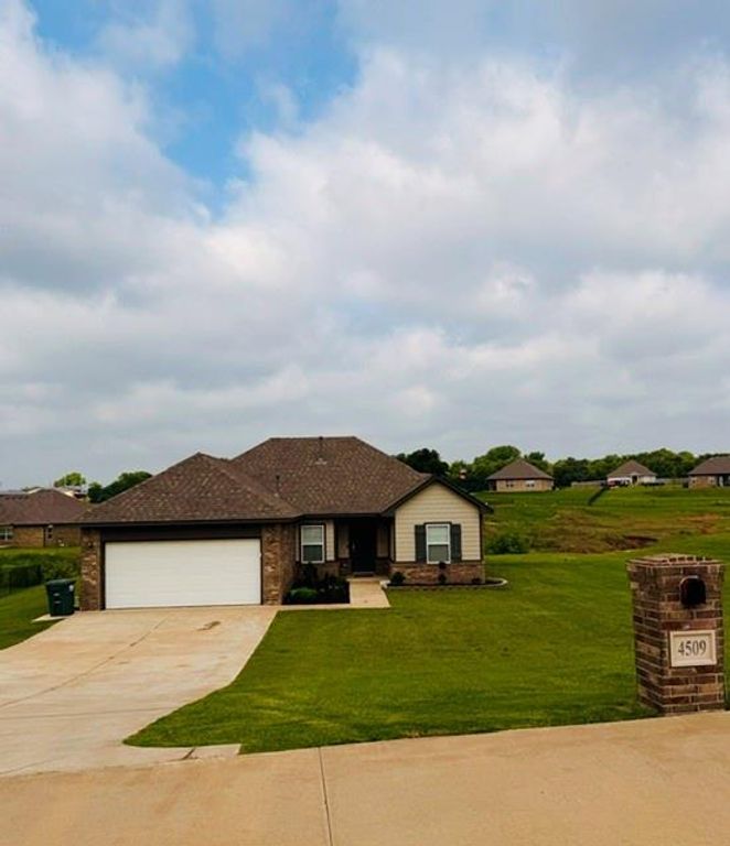 4509 Smoke Stack Road, Guthrie, OK 73044