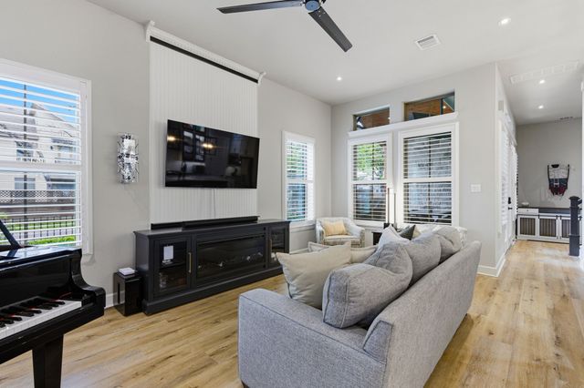5333 Autumnbrook Court, Dallas, TX 75209