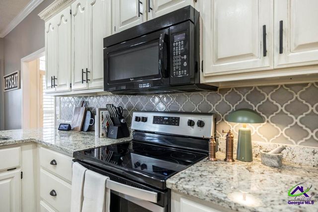 203 Southfield Court, Bonaire, GA 31005