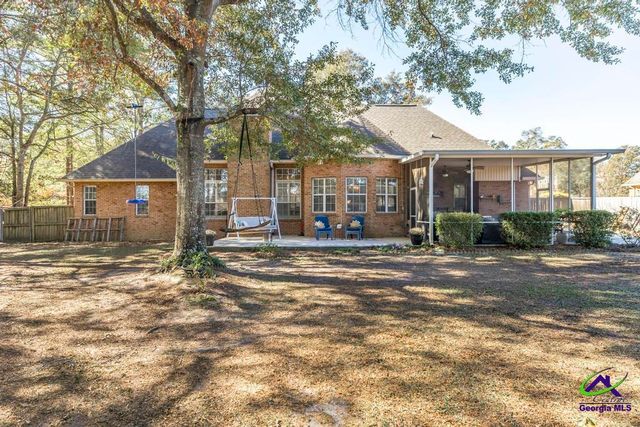 203 Southfield Court, Bonaire, GA 31005