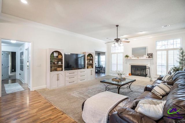 203 Southfield Court, Bonaire, GA 31005