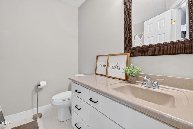1405 Quarter Point, Raleigh, NC 27615