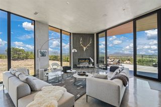 871 Camino Francisca, Santa Fe, NM 87506