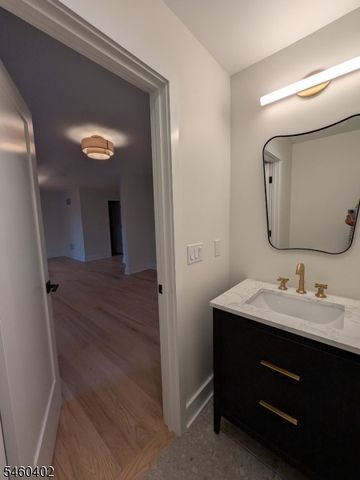 2 Byron Ct, Westfield Town, NJ 07090