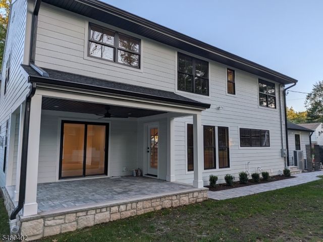 2 Byron Ct, Westfield Town, NJ 07090
