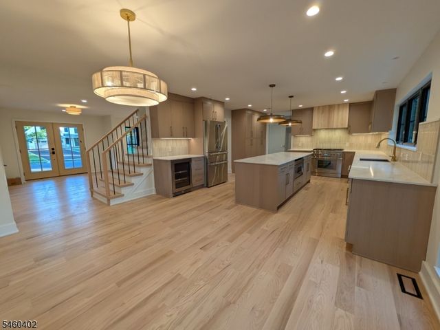 2 Byron Ct, Westfield Town, NJ 07090