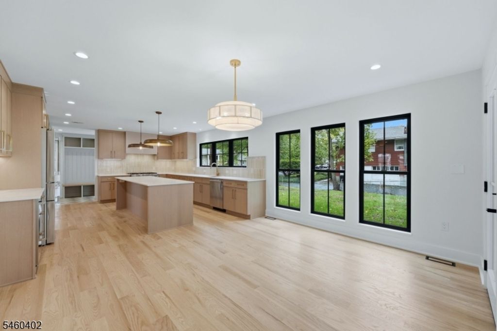 2 Byron Ct, Westfield Town, NJ 07090 — photo 2