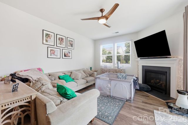 6523 Georgia Oak Road, Charlotte, NC 28269