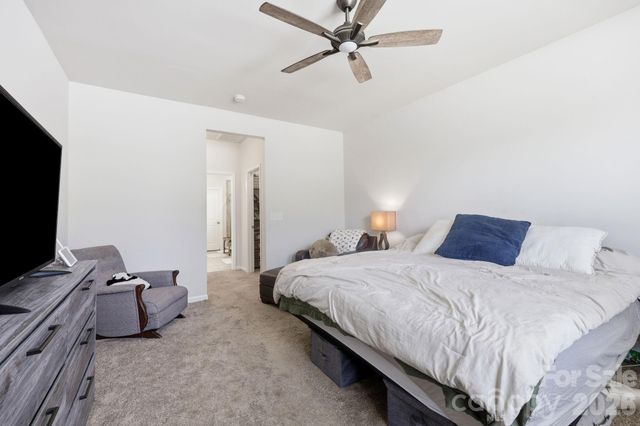 6523 Georgia Oak Road, Charlotte, NC 28269
