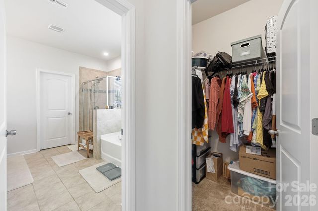 6523 Georgia Oak Road, Charlotte, NC 28269