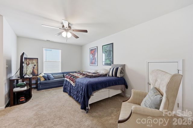 6523 Georgia Oak Road, Charlotte, NC 28269