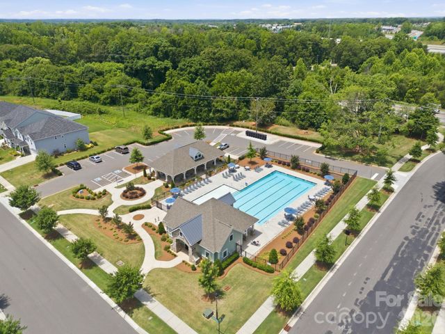 6523 Georgia Oak Road, Charlotte, NC 28269