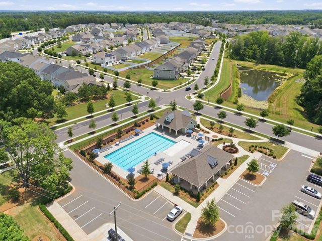 6523 Georgia Oak Road, Charlotte, NC 28269