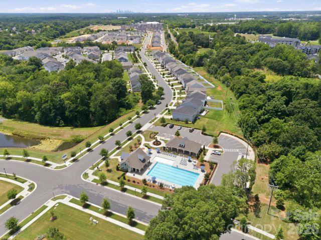 6523 Georgia Oak Road, Charlotte, NC 28269