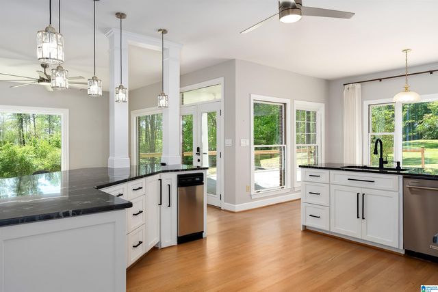409 PINEVIEW DRIVE, West Blocton, AL 35184