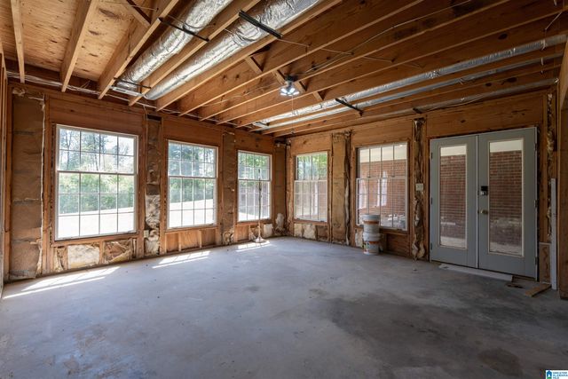 409 PINEVIEW DRIVE, West Blocton, AL 35184