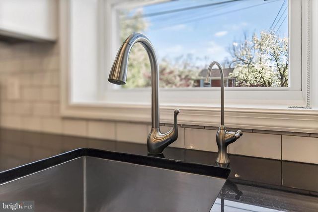 3004 HICKORY ST, Alexandria, VA 22305