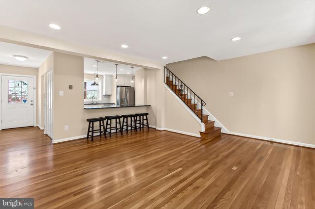 3004 HICKORY ST, Alexandria, VA 22305