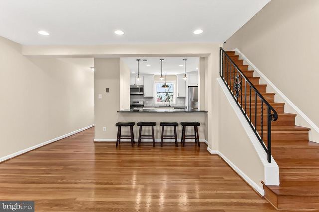 3004 HICKORY ST, Alexandria, VA 22305