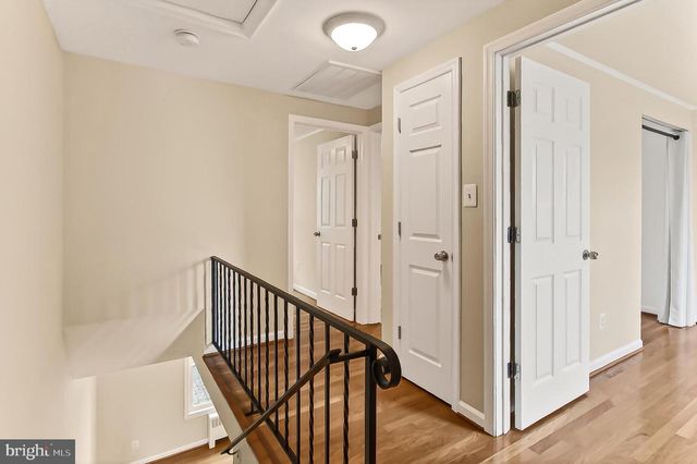 3004 HICKORY ST, Alexandria, VA 22305