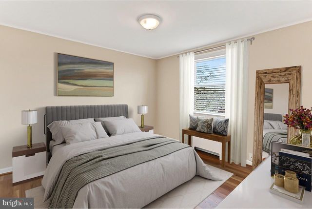 3004 HICKORY ST, Alexandria, VA 22305