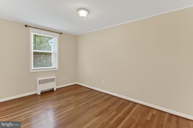 3004 HICKORY ST, Alexandria, VA 22305