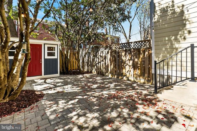 3004 HICKORY ST, Alexandria, VA 22305