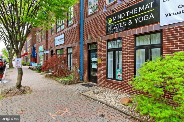 3004 HICKORY ST, Alexandria, VA 22305