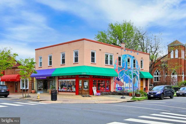 3004 HICKORY ST, Alexandria, VA 22305