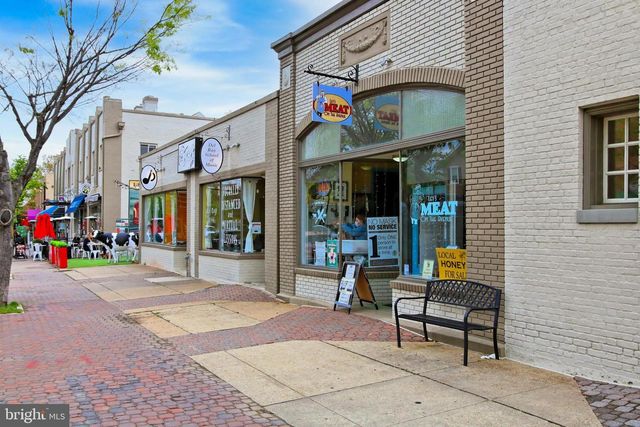 3004 HICKORY ST, Alexandria, VA 22305