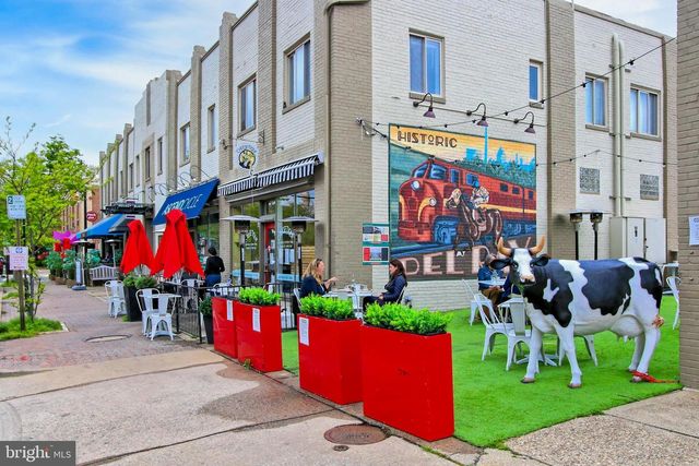 3004 HICKORY ST, Alexandria, VA 22305