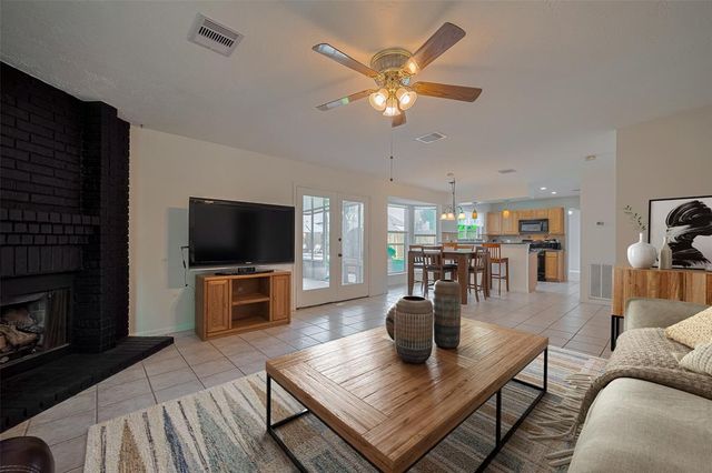 3102 Colonel Court Drive, Richmond, TX 77406