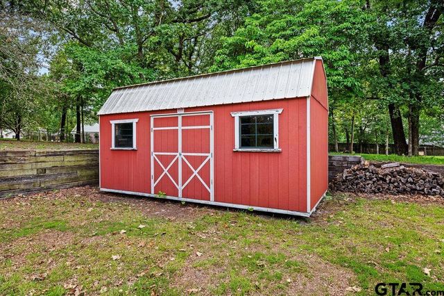 181 CR 2258, Mineola, TX 75773