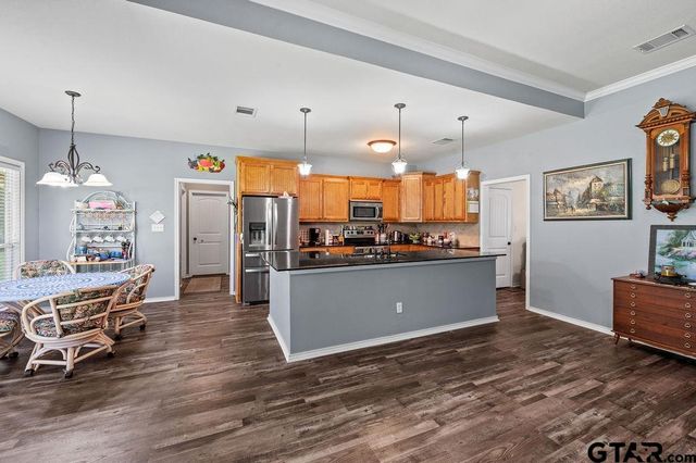 181 CR 2258, Mineola, TX 75773