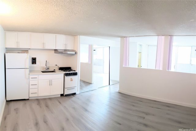 1129 Rycroft Street 406, Honolulu, HI 96814
