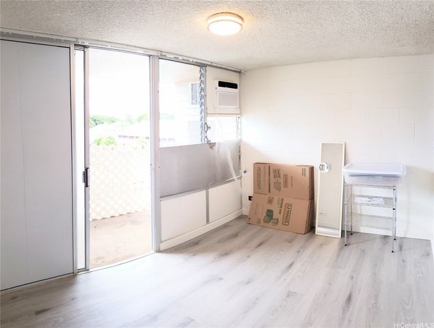 1129 Rycroft Street 406, Honolulu, HI 96814