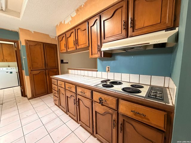 13306 LOBELIA ST, San Antonio, TX 78232