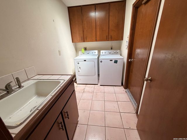 13306 LOBELIA ST, San Antonio, TX 78232