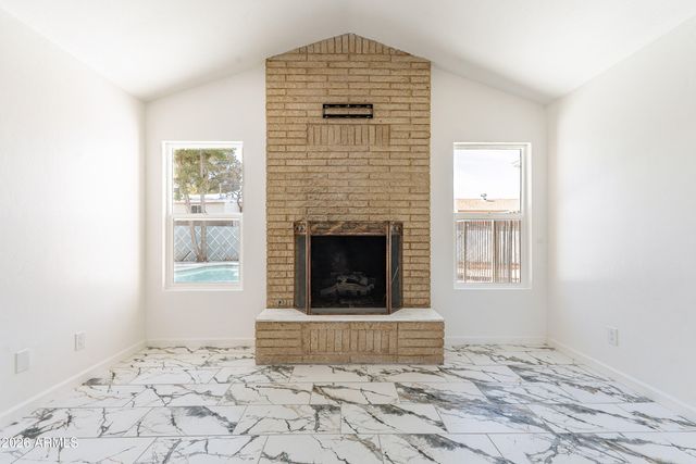 4496 QUEENS Way, Sierra Vista, AZ 85635