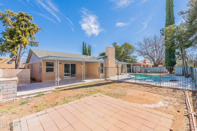 4496 QUEENS Way, Sierra Vista, AZ 85635